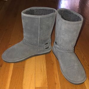 Bear paw boots women’s size 10